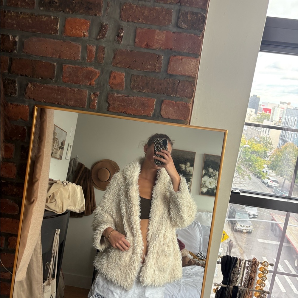 Love Tree Cream Teddy Jacket